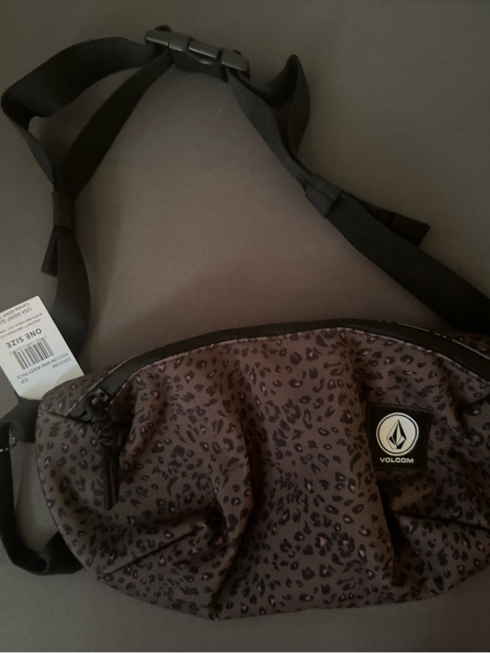 BNWT Volcom Brown Leopard Print Waist Pack with Black Strap